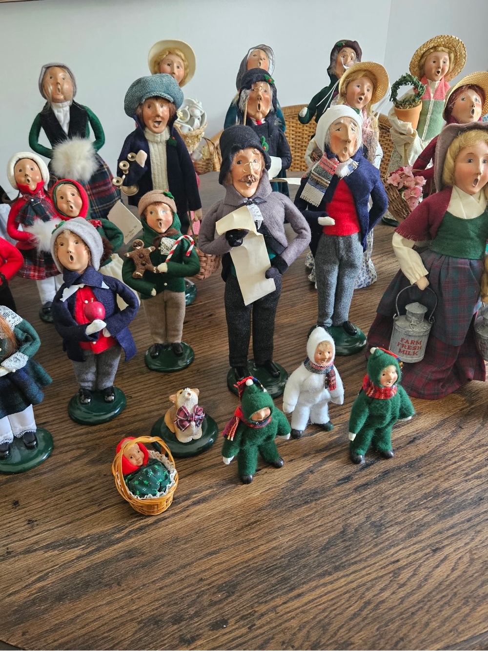 Byers Choice Carolers Figurine Collection -